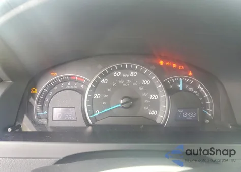 2015 Toyota Camry Le z USA, uszkodzony, nr VIN 4T1BF1FK5FU972616